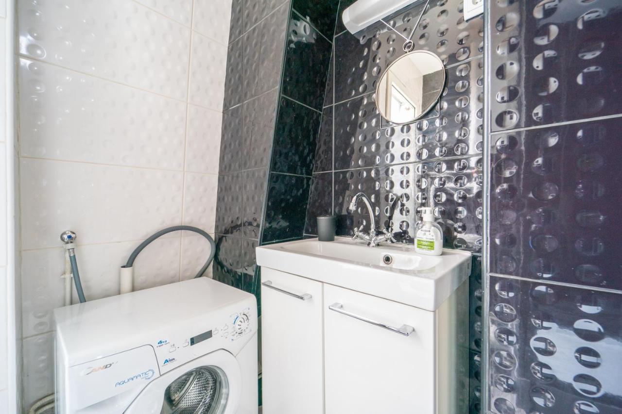 Le Sembat - Appt 2 Voyageurs Apartment แซงต์-เดอนี ภายนอก รูปภาพ